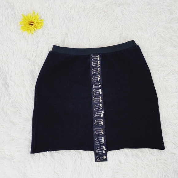 LF Dresses & Skirts - SALE✨LF BSBW skirt